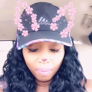 Meet your Posher, Laura edmond